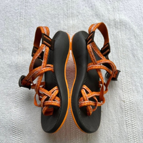 ORANGE CHACOS!!! - Picture 4 of 4